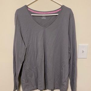 Women’s Gray V neck Long-sleeve